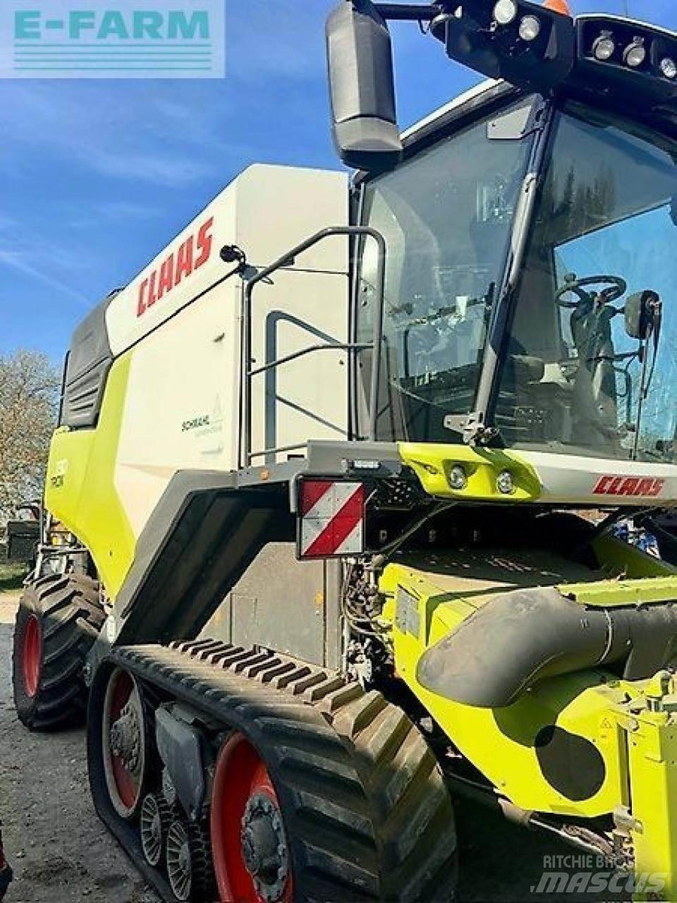 CLAAS trion 730tt Зернозбиральні комбайни