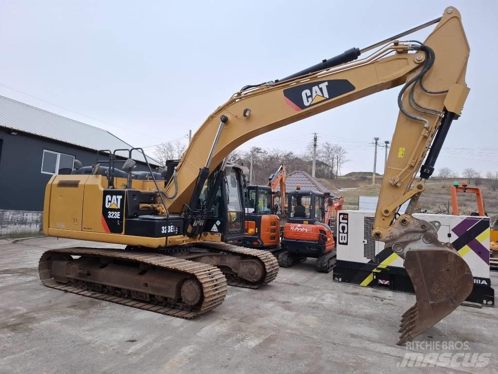 CAT 323 EL Гусеничні екскаватори