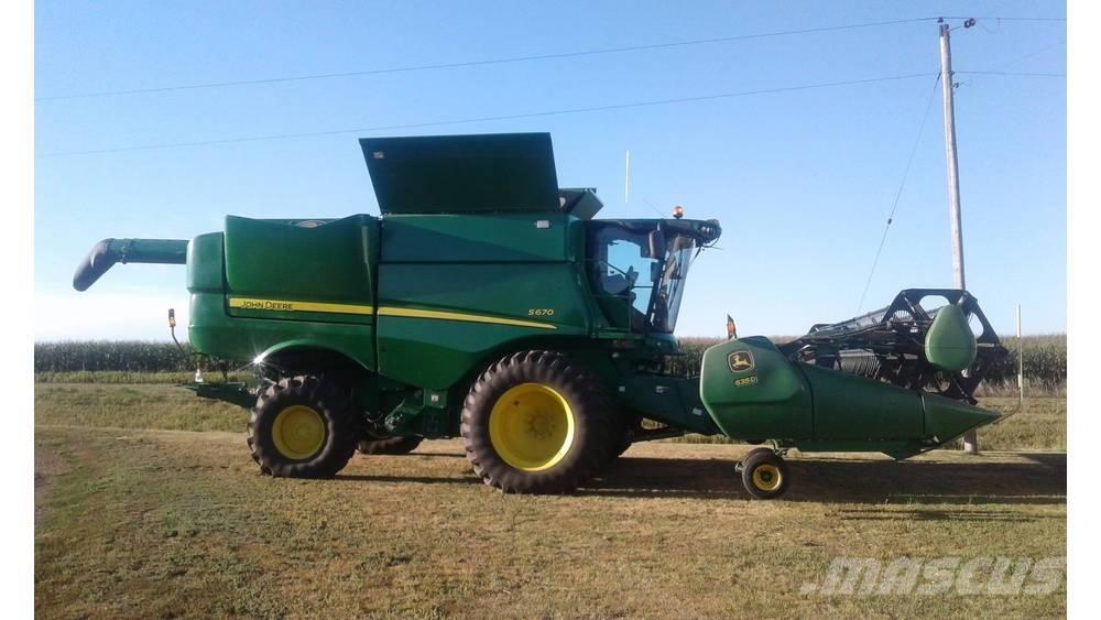 John Deere S 670 Зернозбиральні комбайни