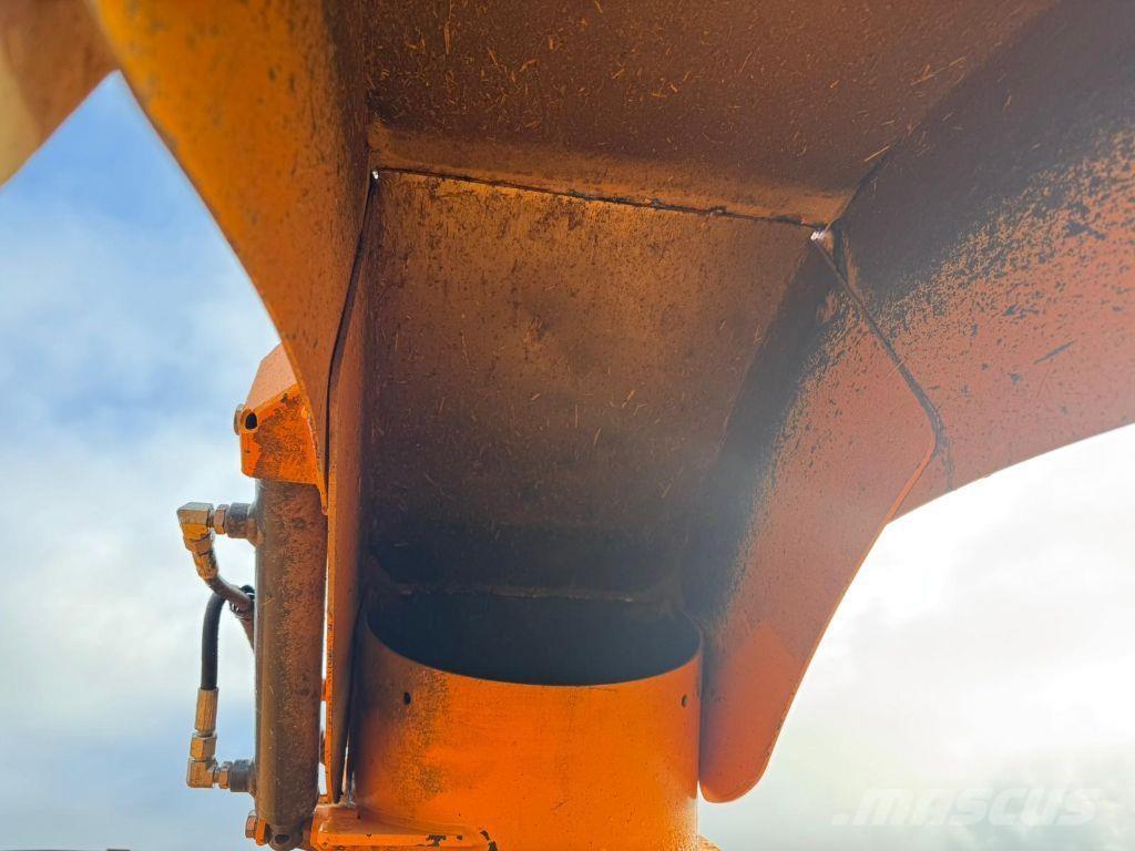 Lucas Castor+ 30R Роздрібнювачі, різаки і розпаковувачі тюків