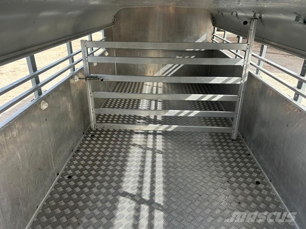 Ifor Williams TA 510 Трейлери для транспортування тварин
