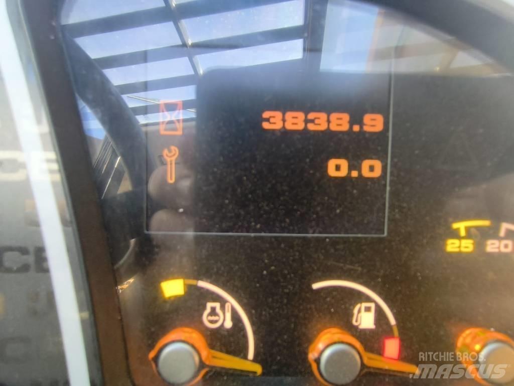 JCB 535-95 Телескопічні навантажувачі