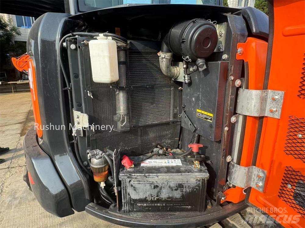 Hitachi ZX55USR Гусеничні екскаватори