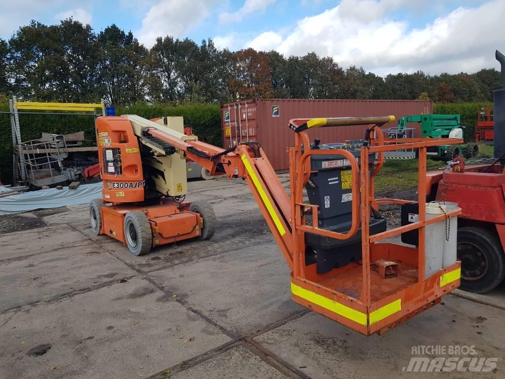 JLG E300 AJP Колінчаті підйомники