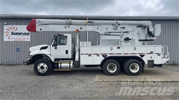 Altec AA55E Автовишки на базі вантажівки