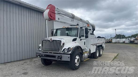 Altec AA55E Автовишки на базі вантажівки