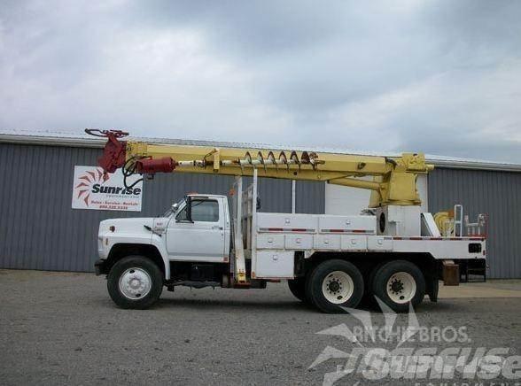 Altec D2050TR Автовишки на базі вантажівки
