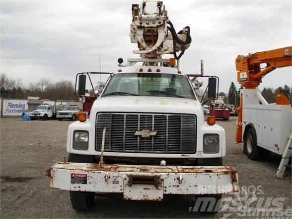 Altec D947BB Автовишки на базі вантажівки