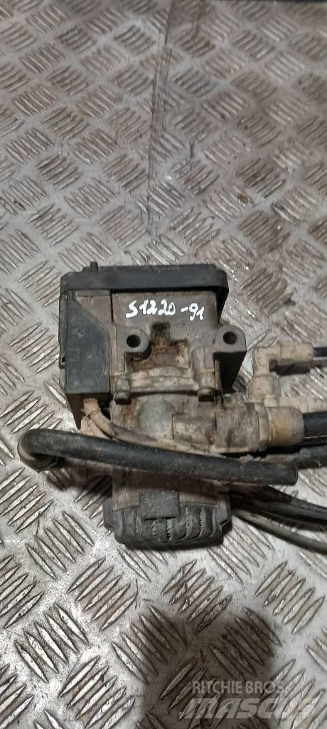 Scania G 400   1879275 Гальма