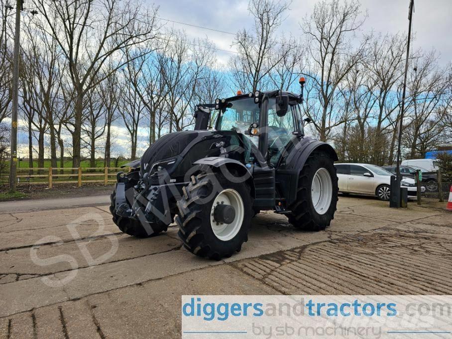 Valtra T 154 Трактори