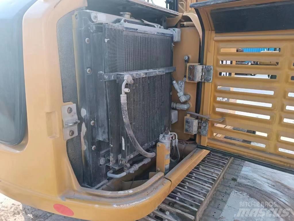 CAT 305.5 Міні-екскаватори < 7т