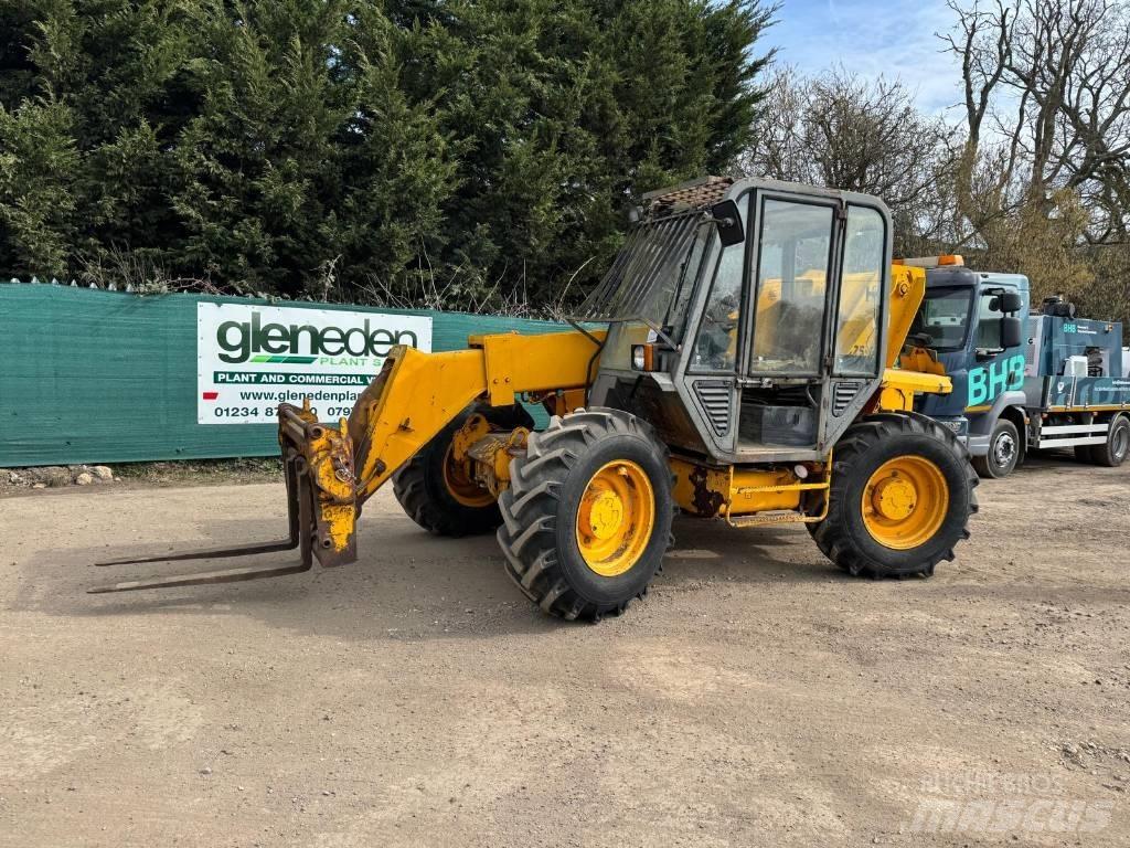 JCB 525-67 Телескопічний навантажувач