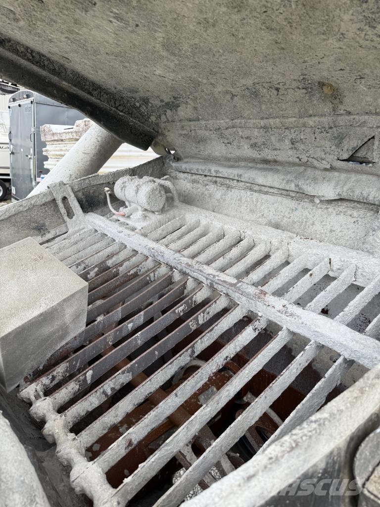 Putzmeister 38Z Бетононасоси