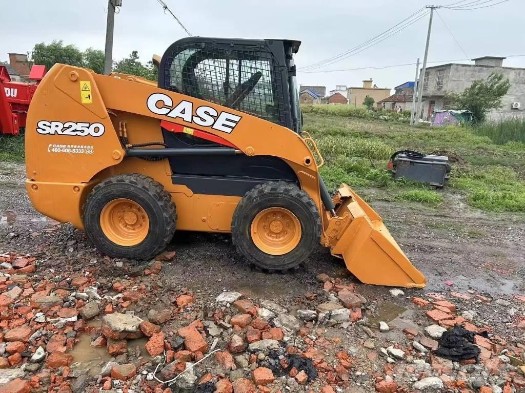 CASE SR 250 Міні-навантажувачі