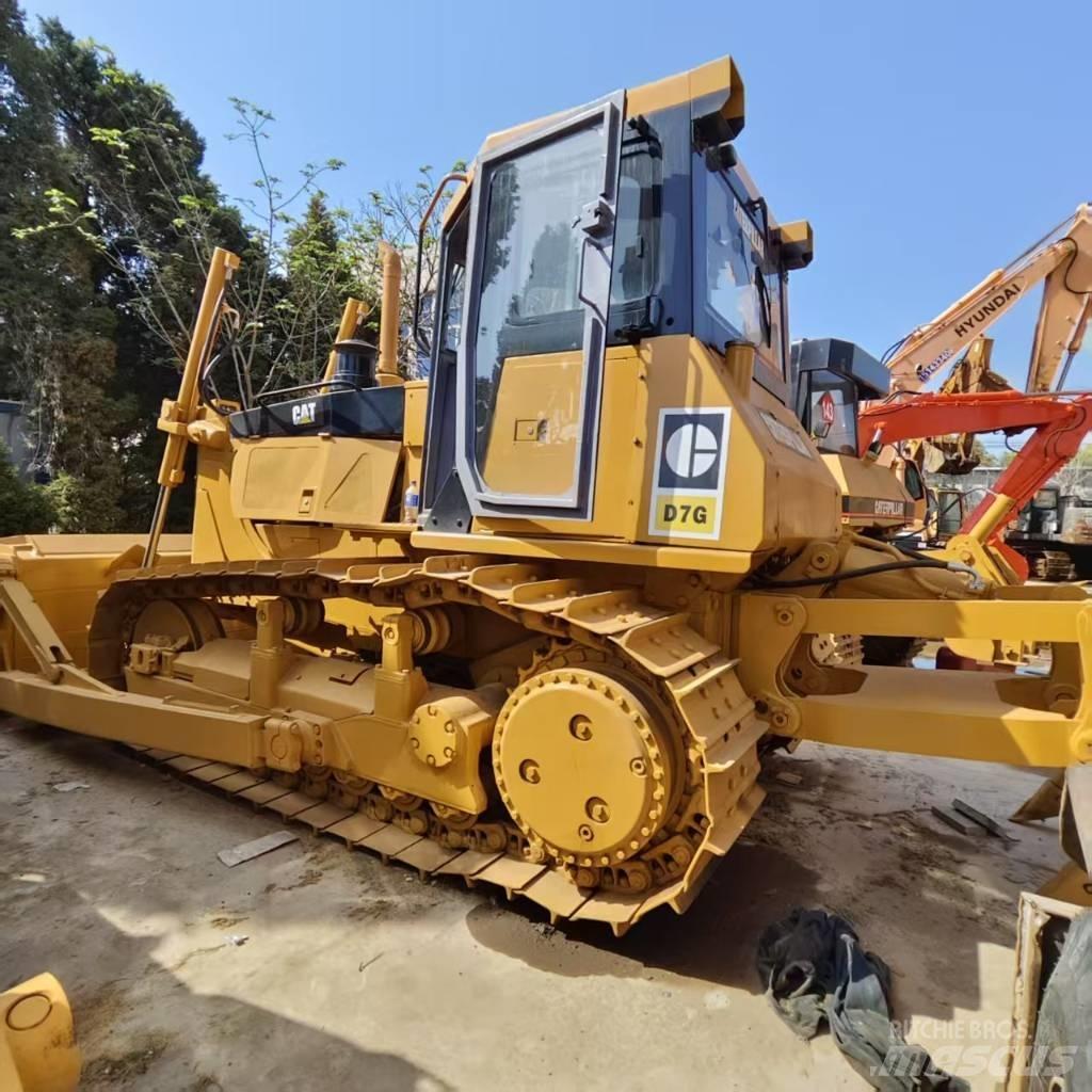 CAT D 7 G Грейдери