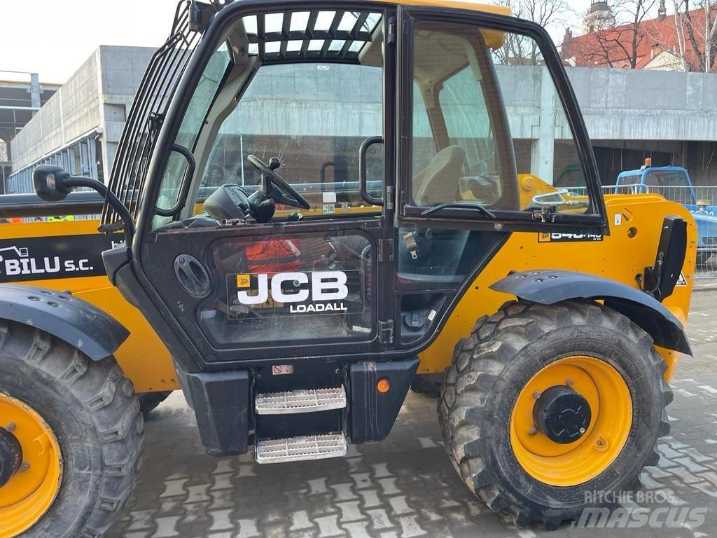 JCB 540-140 Телескопічні навантажувачі