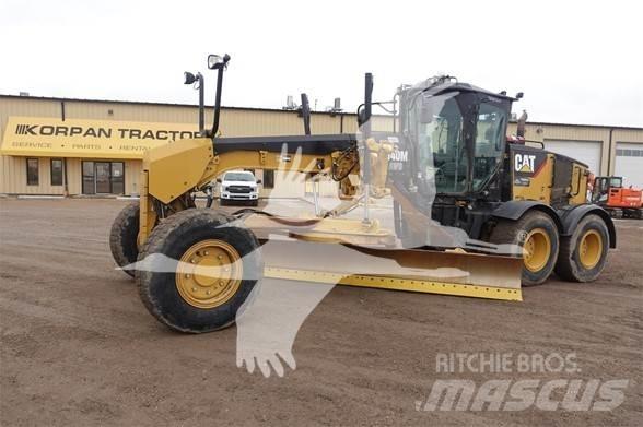 CAT 140M AWD Грейдери