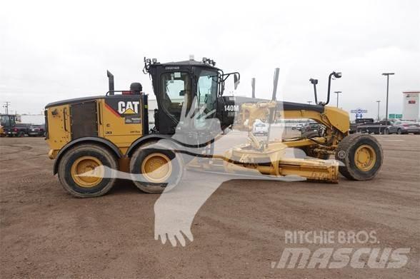 CAT 140M AWD Грейдери