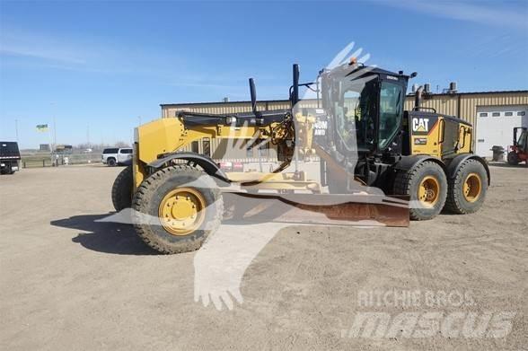 CAT 140M AWD Грейдери