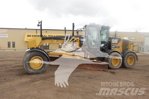 CAT 140M AWD Грейдери