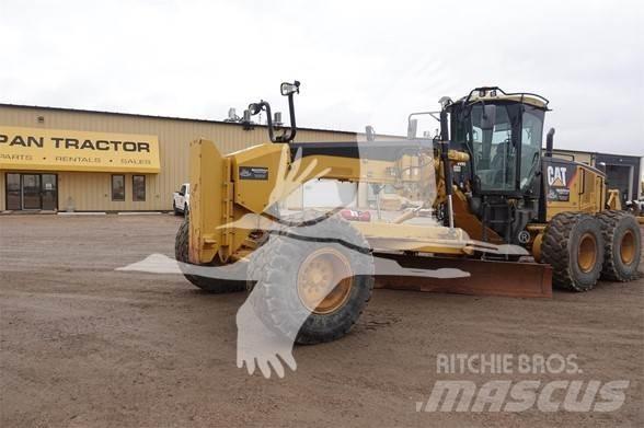 CAT 14M Грейдери