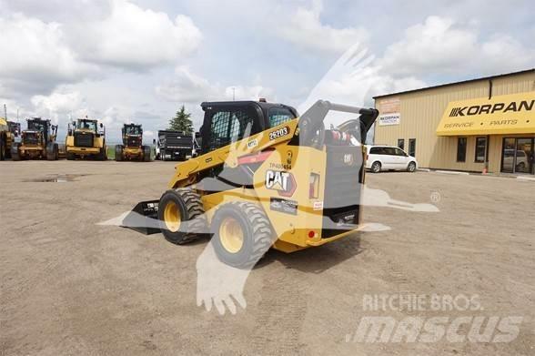 CAT 262D3 Міні-навантажувачі