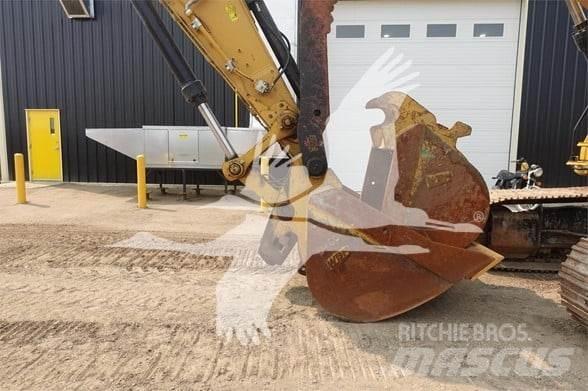 CAT 336 Гусеничні екскаватори