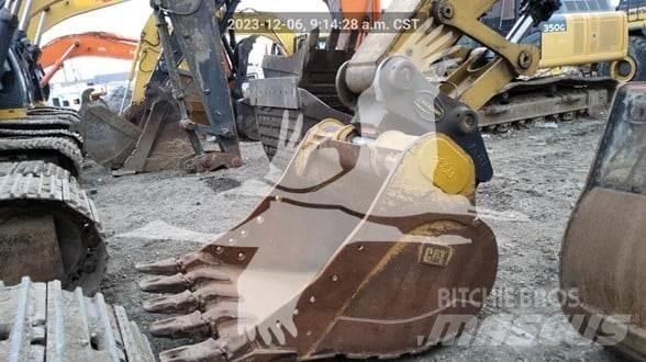 CAT 336 Гусеничні екскаватори