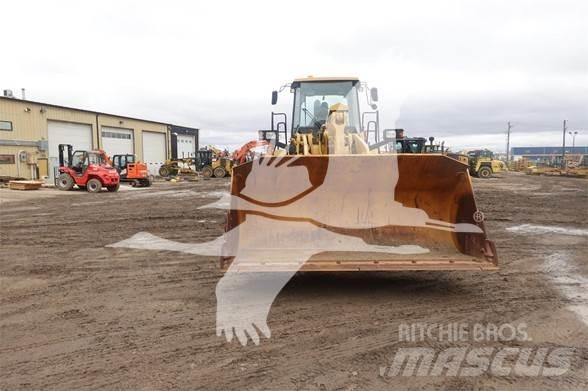 CAT 966H Фронтальні навантажувачі
