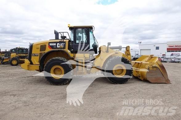 CAT 966M XE Фронтальні навантажувачі