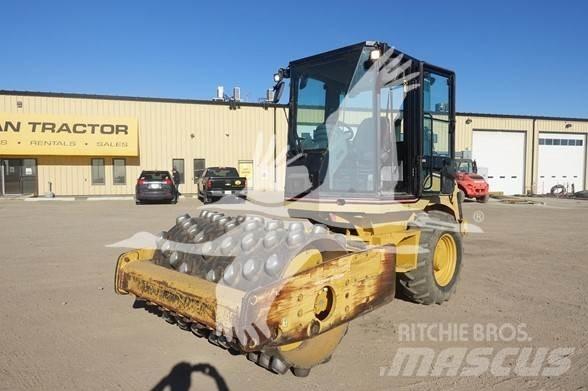 CAT CP-433E Грунтові котки
