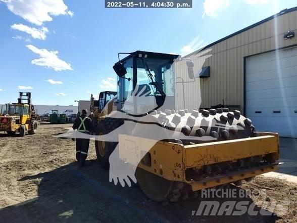 CAT CS54B Грунтові котки