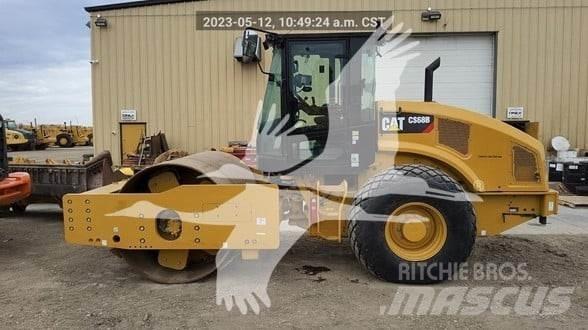 CAT CS68B Грунтові котки
