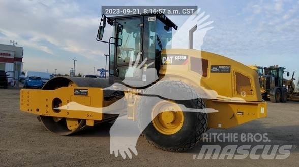 CAT CS68B Грунтові котки