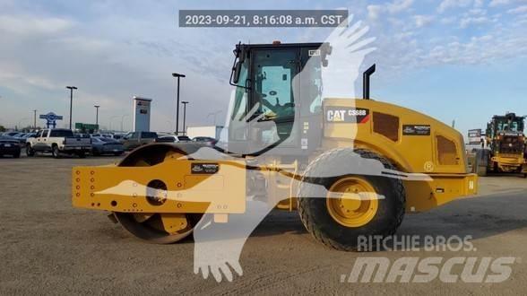 CAT CS68B Грунтові котки