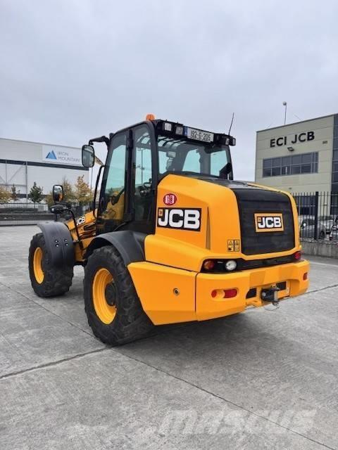 JCB TM 320 S Телескопічний навантажувач
