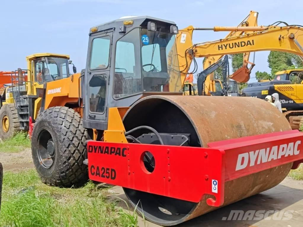 Dynapac CA 25 D Грунтові котки