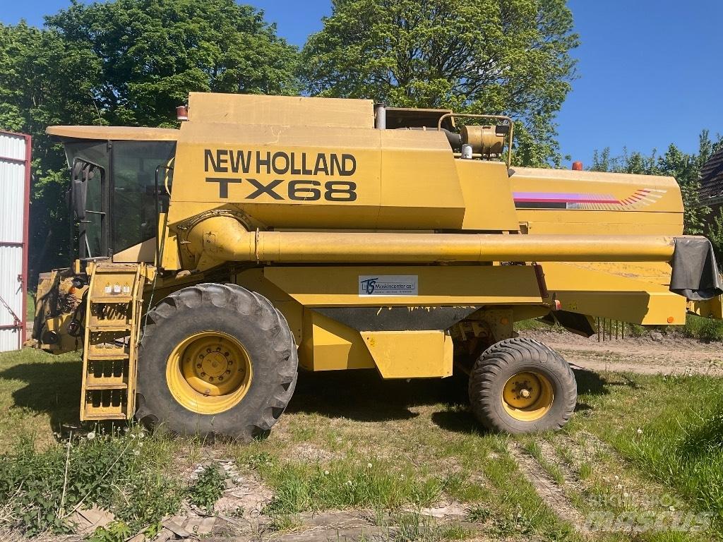 New Holland TX 68 Зернозбиральні комбайни