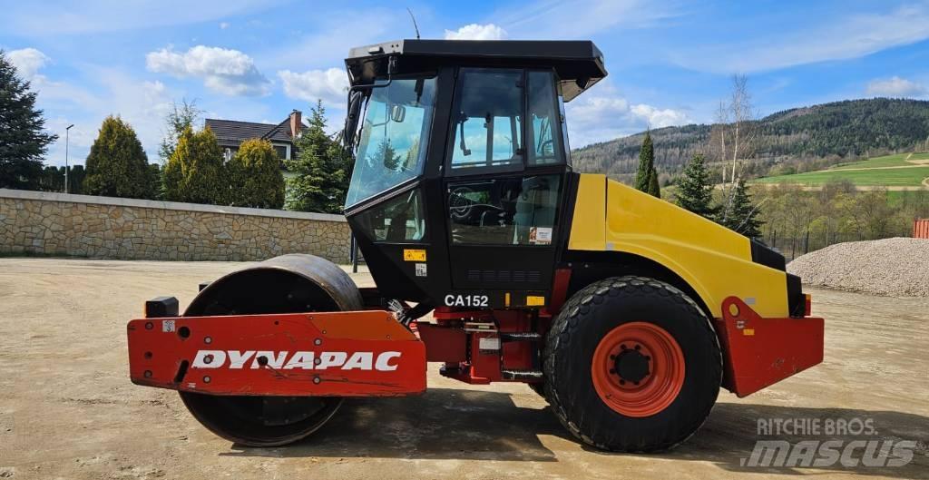 Dynapac CA 152 D Грунтові котки