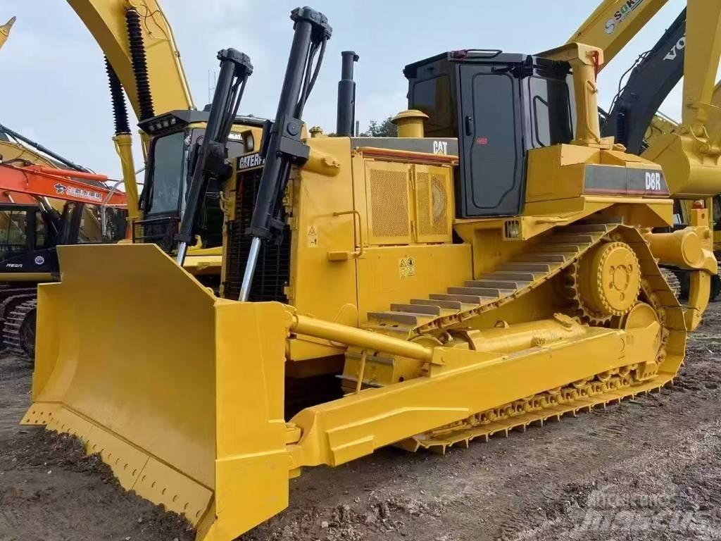 CAT D 8 R Гусеничні бульдозери