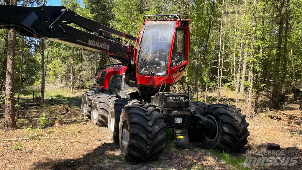 Komatsu 931 XC Харвестери