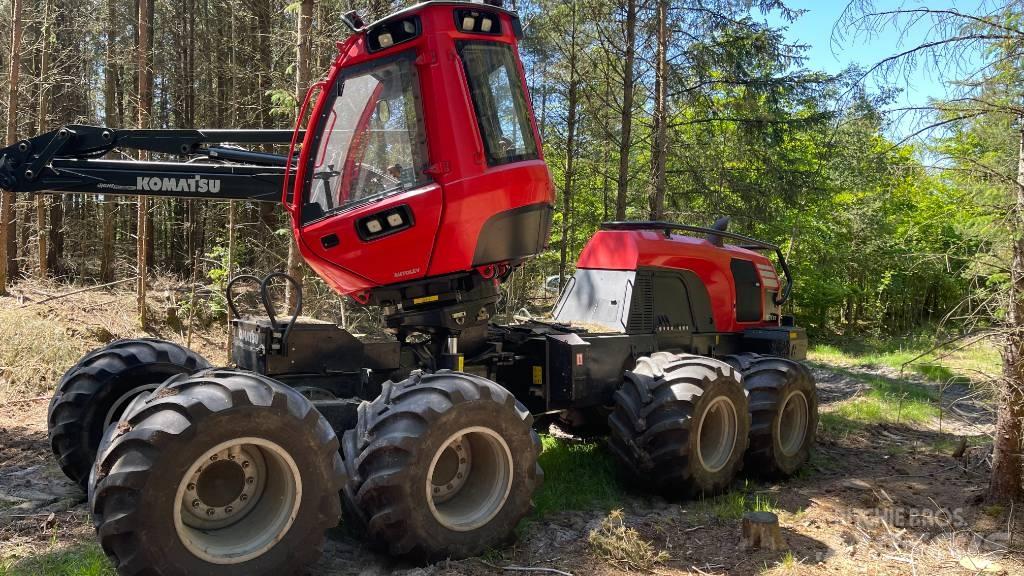 Komatsu 931 XC Харвестери