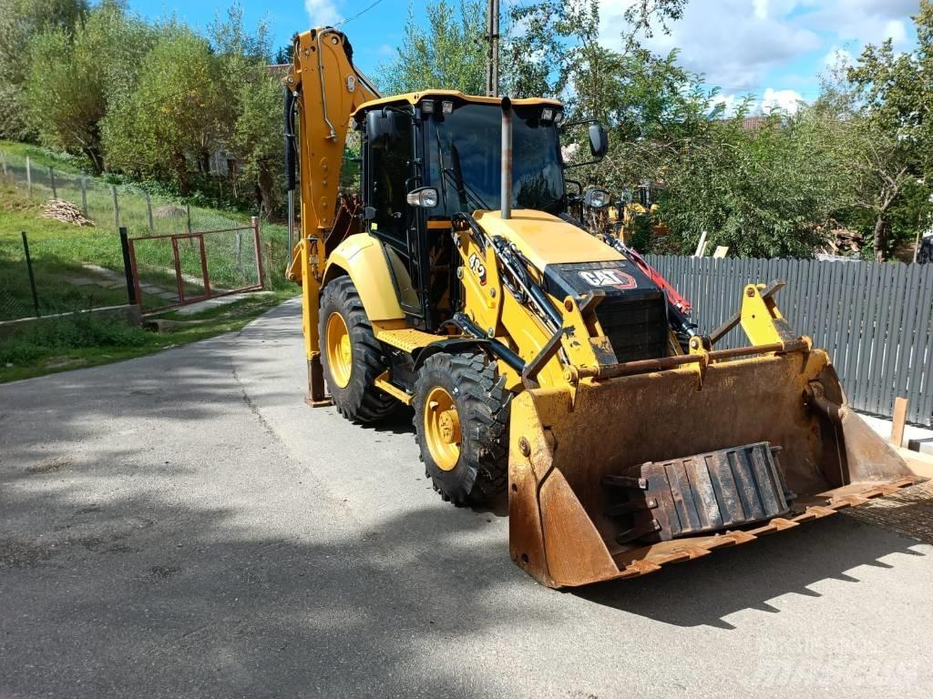 CAT 432 Екскаватори-навантажувачі