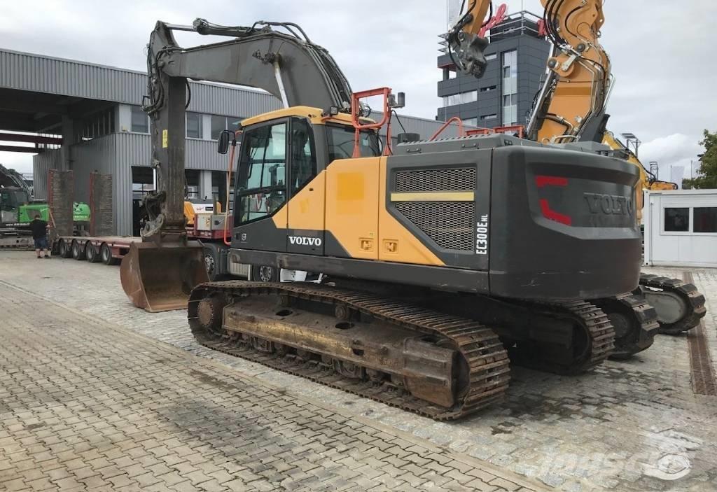 Volvo EC 300 E Гусеничні екскаватори