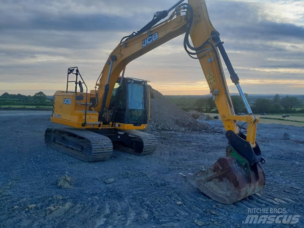 JCB 131 X Гусеничні екскаватори