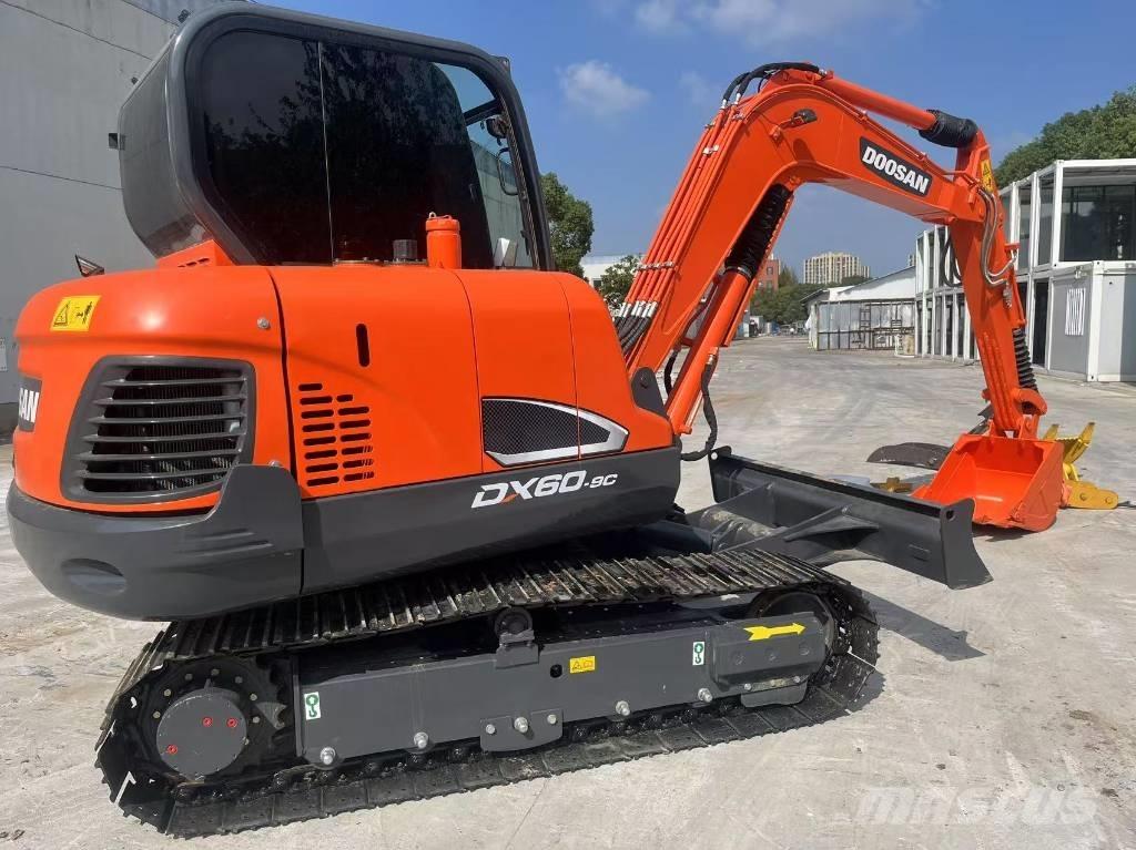 Doosan DX 60-9 C Гусеничні екскаватори