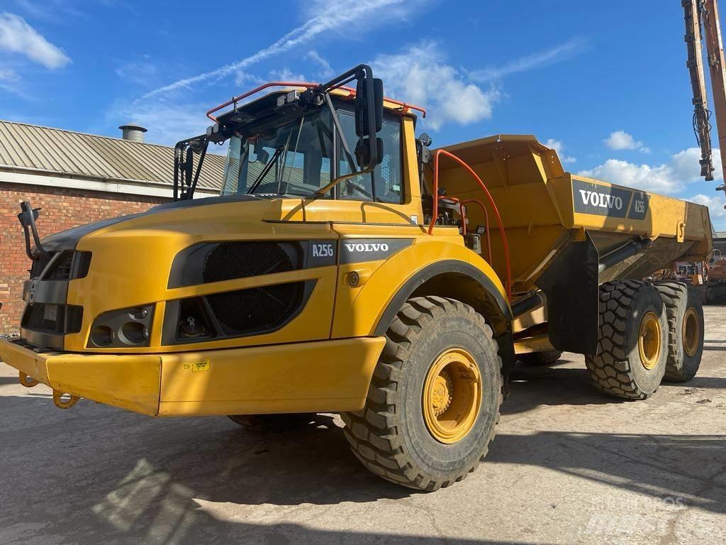 Volvo A 25 G Зчленовані самоскиди
