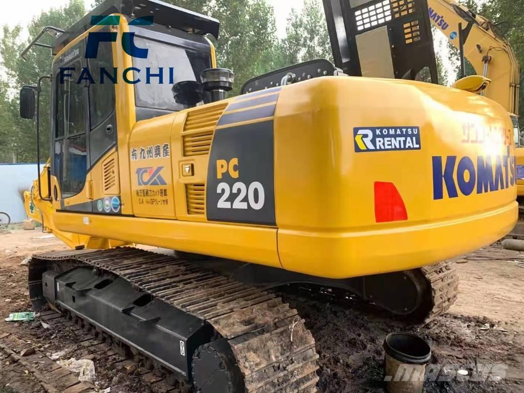 Komatsu PC 220 Гусеничні екскаватори