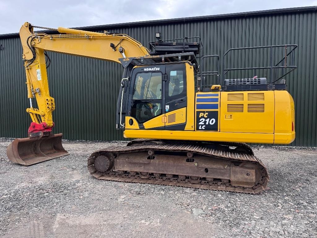 Komatsu PC 210 LC-11 Гусеничні екскаватори
