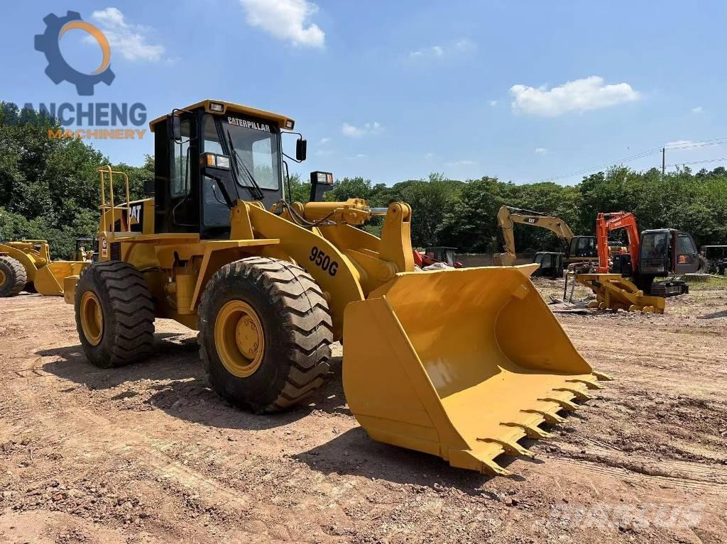 CAT 950G Фронтальні навантажувачі